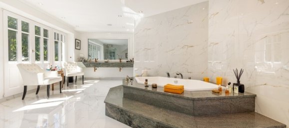 9 rooms House in Vorpommern-Rugen, Germany No. 157252 18