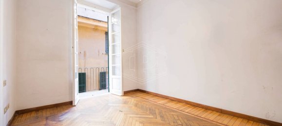 7 bedrooms Apartment in Genoa, Italy No. 332433 10