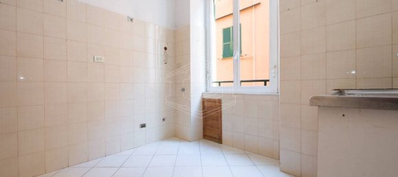 7 bedrooms Apartment in Genoa, Italy No. 332433 20