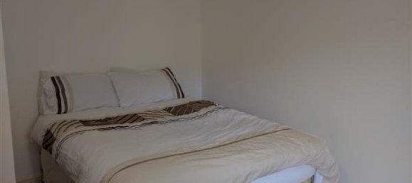 Студия в Фелтем, Великобритания № 419 7