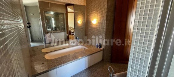 4 bedrooms Penthouse in Busto Arsizio, Italy No. 327812 6