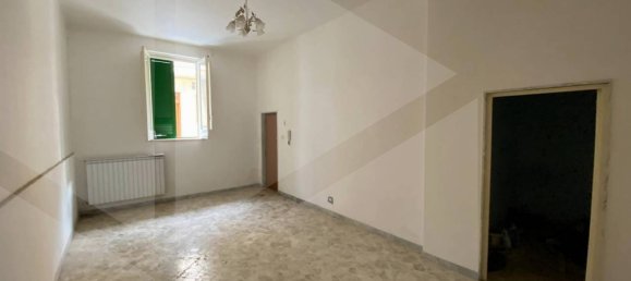 3 rooms House in Bitonto, Italy No. 19196 8