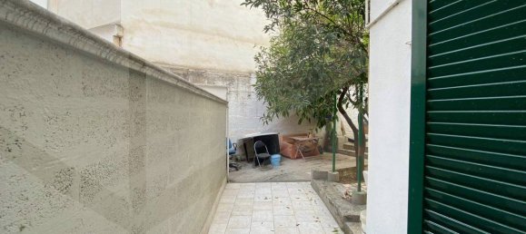 3 rooms House in Bitonto, Italy No. 19196 14