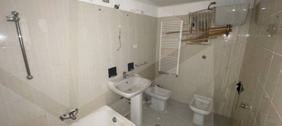 3 rooms House in Bitonto, Italy No. 19196 23