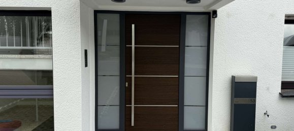 1384m² Building in Essen, Germany No. 320762 2