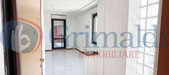 2 bedrooms Apartment in Rome, Italy No. 161478 3