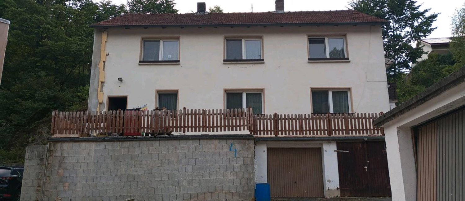 Дом с 5 спальнями в Байройт, Германия № 262393