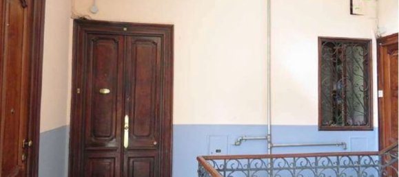 3 rooms Apartment in Turin, Italy No. 50567 8