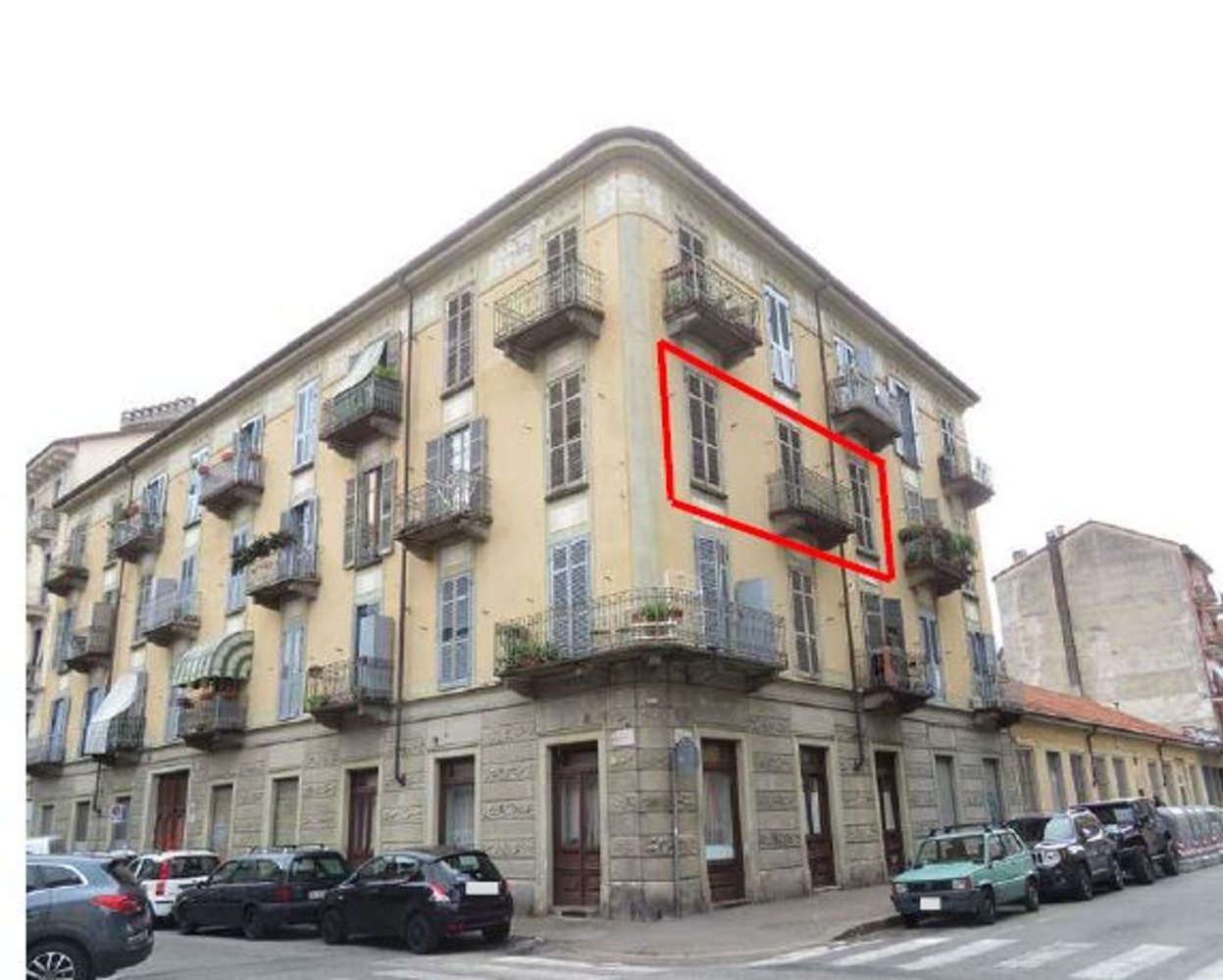 3 rooms Apartment in Turin, Italy No. 50567