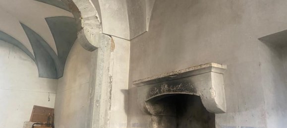 Дом с 7 комнатами в Matino, Италия № 142525 4