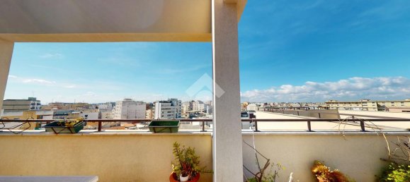 3 chambres Penthouse à Brindisi, Italy No. 73620 9