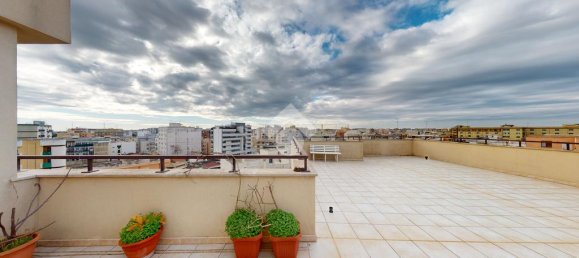 3 chambres Penthouse à Brindisi, Italy No. 73620 8