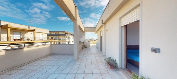 3 chambres Penthouse à Brindisi, Italy No. 73620 6