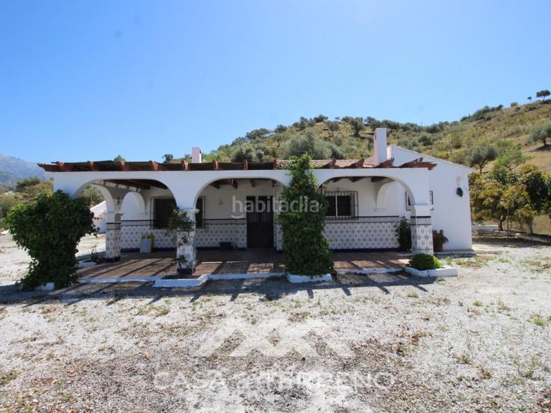 Дом с 3 спальнями в Канильи де Асейтуно, Испания № 131262