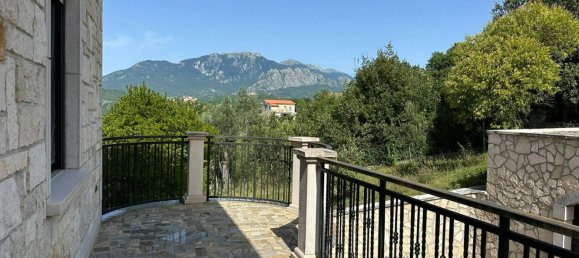 Вилла с 9 комнатами в Колли а Вольтурно, Италия № 298223 3