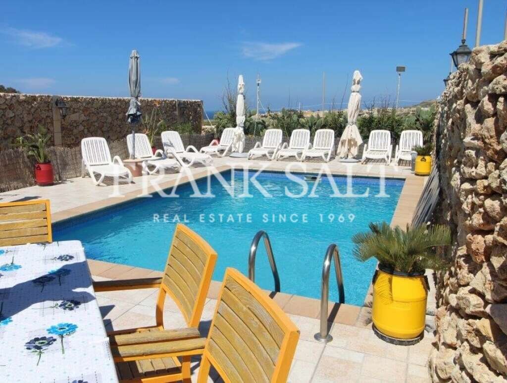 Casa de 6 dormitorios en San Lawrenz, Malta No. 515