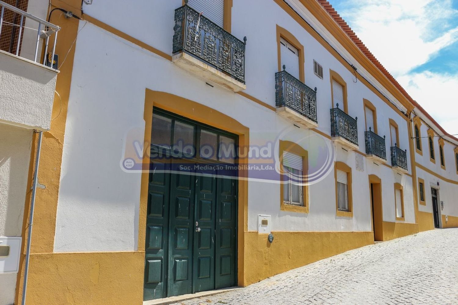  بناية في Mora, Portugal 454متر مربع رقم 91680