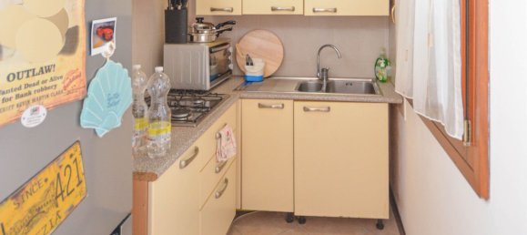 Квартира с 2 комнатами в Арциньяно, Италия № 124967 5