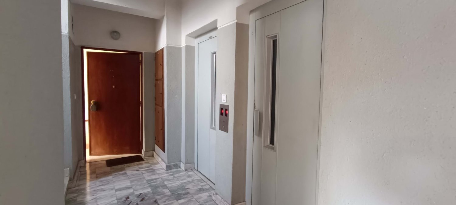 3 bedrooms Commercial property in Loures, Portugal No. 94665