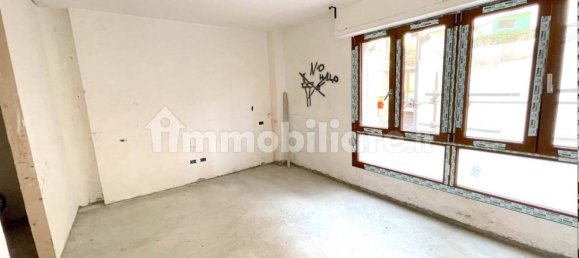 2 bedrooms Apartment in Florence, Italy No. 331215 2