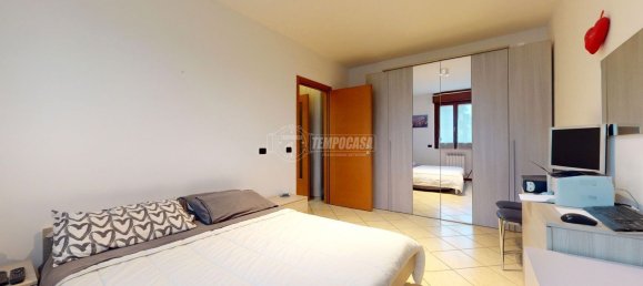 2 rooms Apartment in Rubiera, Italy No. 141731 17