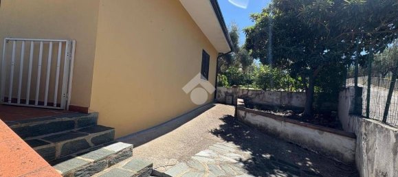 3 bedrooms Villa in Rende, Italy No. 343635 9