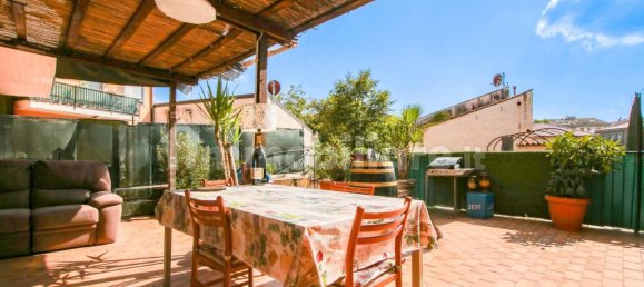 Квартира с 3 спальнями в Верона, Италия № 277244 2