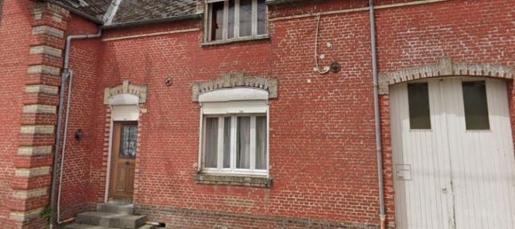 Villa de 3 dormitorios en Vervins, France No. 70735 2