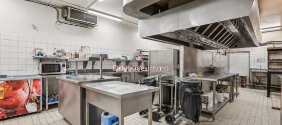 Gewerbliche Immobilie in Gonesse, France 377m², Nr. 151117 3
