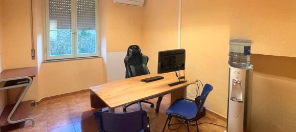 3 chambres Appartement à Montorio al Vomano, Italy No. 148006 4