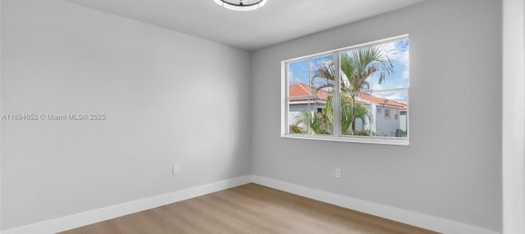 3 Schlafzimmer Villa in Miami, USA, Nr. 614228 18