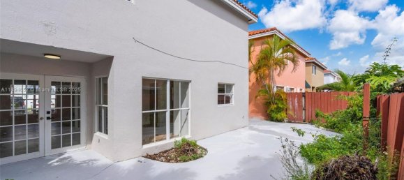3 Schlafzimmer Villa in Miami, USA, Nr. 614228 28