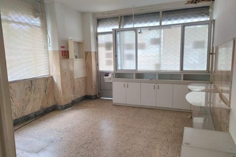 116m² Commercial property in Rio de Mouro, Portugal No. 206170