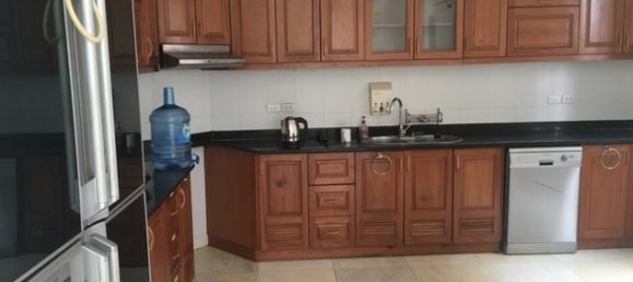 4 bedrooms Villa in Tay Ho, Vietnam No. 2556 9