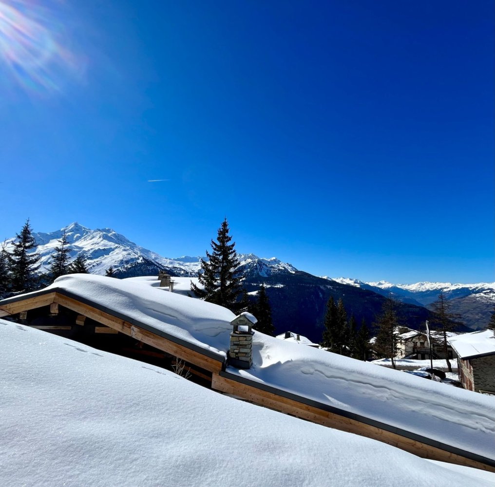 2 bedrooms Apartment in Montvalezan, France No. 289