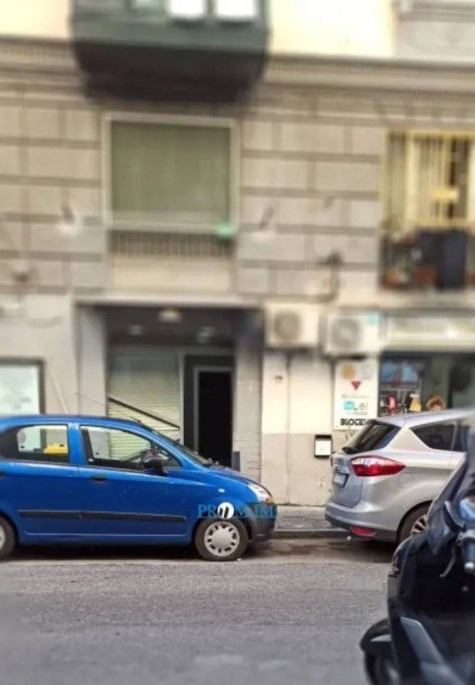46m² Commercial property in Naples, Italy No. 317249