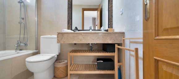 2 chambres Penthouse à Estepona, Spain No. 146112 40