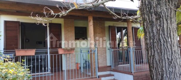 3 bedrooms House in Perugia, Italy No. 5579 4