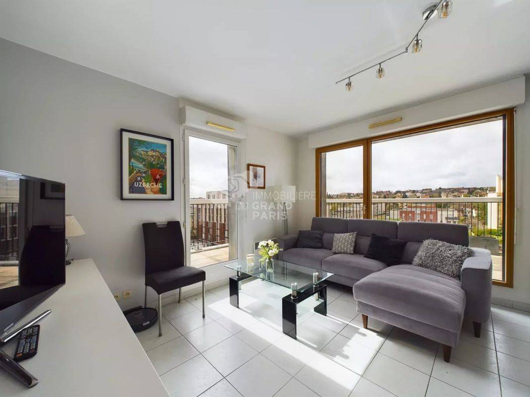 4 غرف نوم منزل ذو طابقين في Vitry-sur-Seine, France رقم 183847