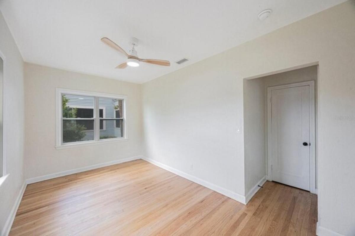 3 bedrooms House in Saint Petersburg, USA No. 381422