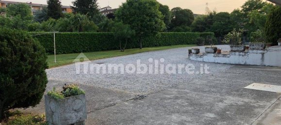 4 bedrooms Villa in Cadoneghe, Italy No. 321682 16