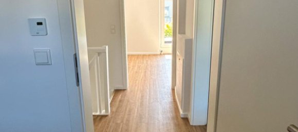 3 bedrooms Townhouse in Wandsbek, Germany No. 370827 10