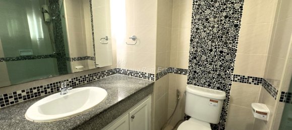 Studio in the Condo in Pattaya, Thailand No. 59286 5