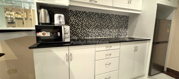 Studio in the Condo in Pattaya, Thailand No. 59286 9