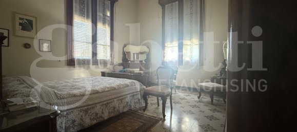 5 bedrooms Villa in San Miniato, Italy No. 322593 12