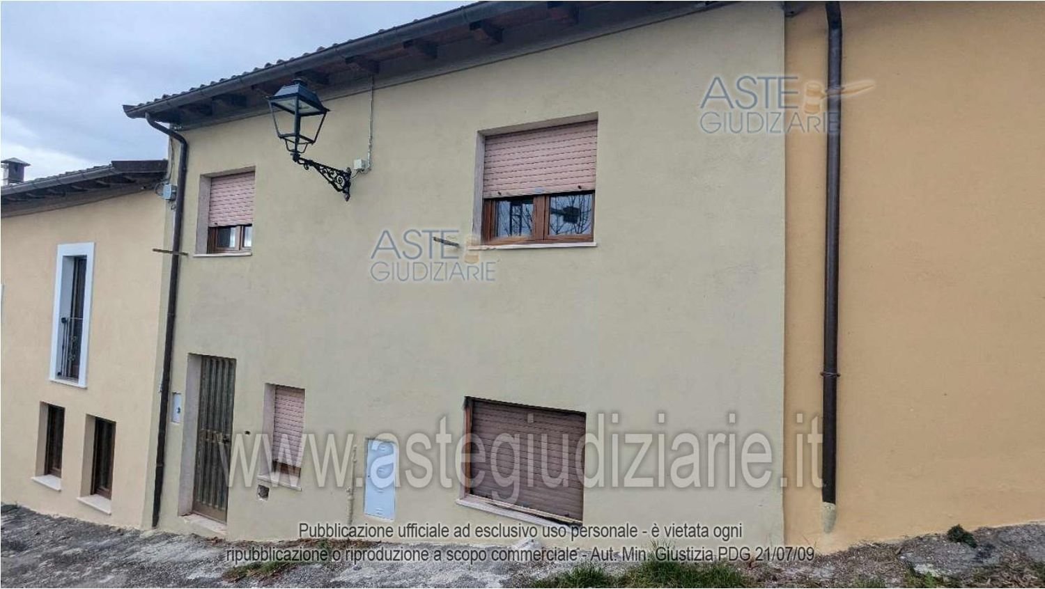 4 bedrooms Apartment in Scoppito, Italy No. 337096