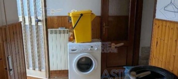 4 bedrooms Apartment in Scoppito, Italy No. 337096 9