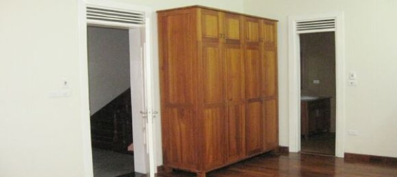 4 غرف نوم فيلا في Tay Ho, Vietnam رقم 2689 18