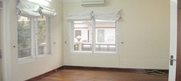 4 غرف نوم فيلا في Tay Ho, Vietnam رقم 2689 17