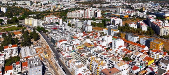 3 bedrooms Apartment in Portimao, Portugal No. 325316 3